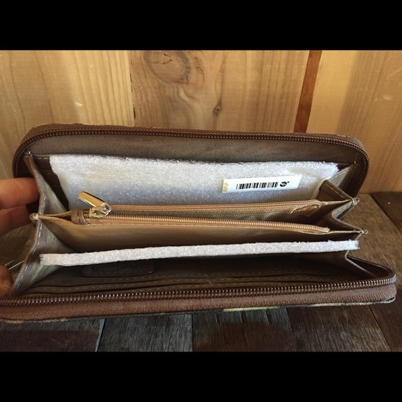 Trenditions Way West Wallet Camo with studs Hunter - Picture 4 of 8